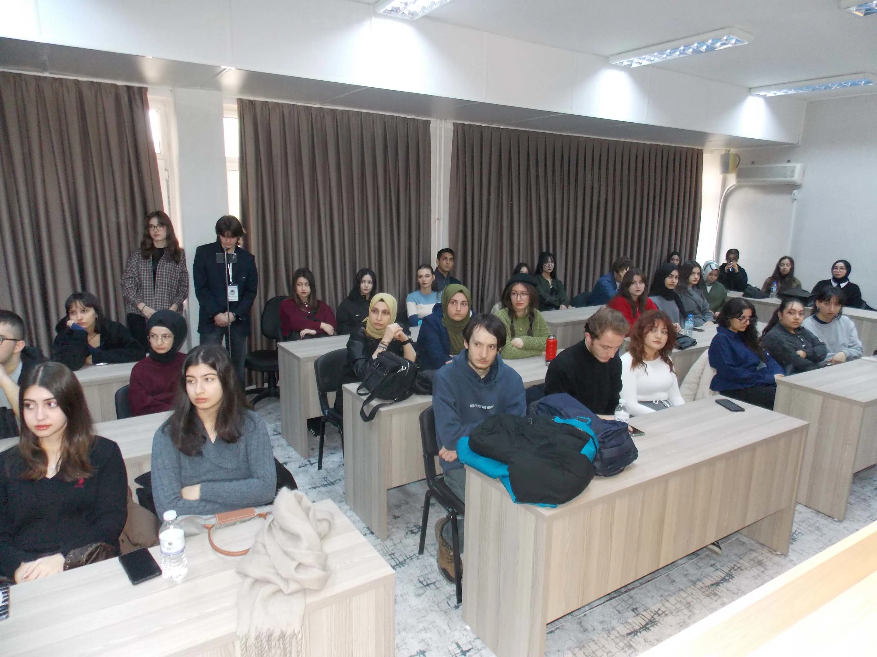 “Mevlâna’nın Günümüze Yansımaları” Konferansı Gerçekleştirildi